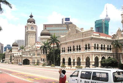 Summer Suite Apartment Klcc Kuala Lumpur (no Front Desk Need To Contact Property 5 Days In Advance)