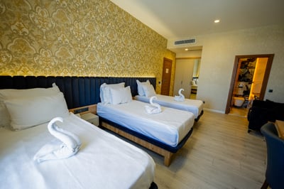 Isnova Hotel Airport