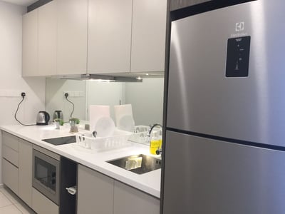 S 10 3 Robertson Residence (no Front Desk Need To Contact Property 5 Days In Advance)