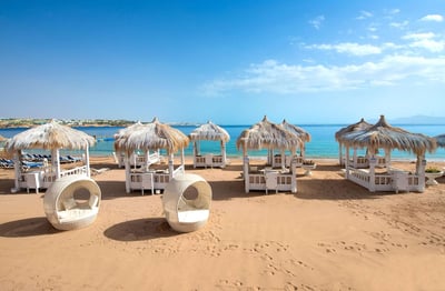 Sunrise Arabian Beach Resort (valid For Lebanis)