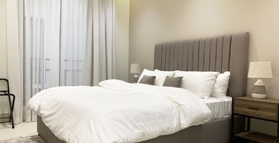 Tawun A1 8 Royal Touch Balcony Gz41(no Front Desk Please Contact The Property 5 Days In Advance)