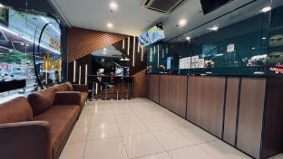 Seeds Hotel Puchong Koi