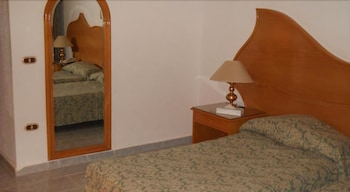 Turquoise Beach Hotel