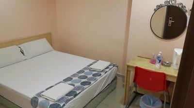 First And New Star Hotel