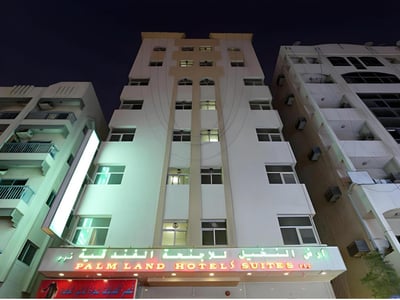 Palmland Hotel Suites