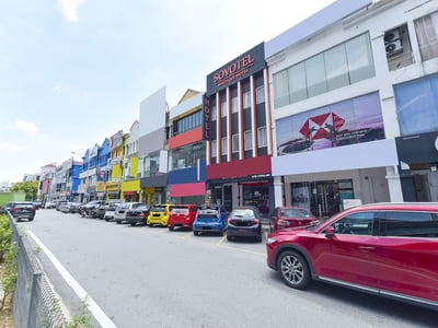Oyo 90511 Sovotel Kota Damansara 38a
