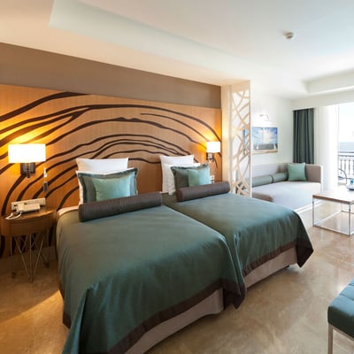 Paloma Oceana All Inclusive(also Known As Paloma Oceana Resort/hotel) (67km Away From Antalya)(does Not Accept Men Only Bookings