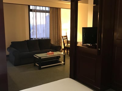 Nice Service Suites At Times Square(no Front Desk Contact The Property 5 Days In Advance)