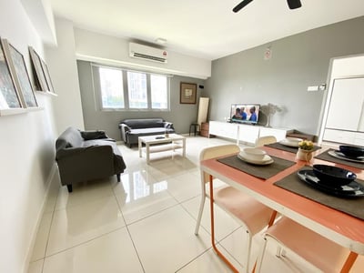 Paragon Cyberjaya By Elite Stay (no Front Desk Need To Contact Property 5 Days In Advance)