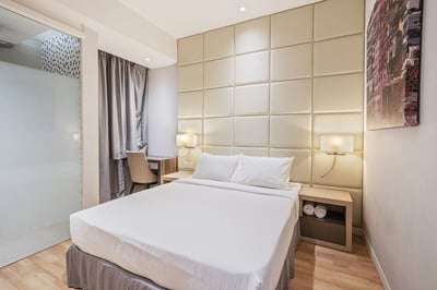 D Majestic Residence By Emily In Town(no Front Desk Contact The 5 Days In Advance)