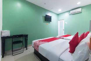 Oyo 950 Orange Hotel