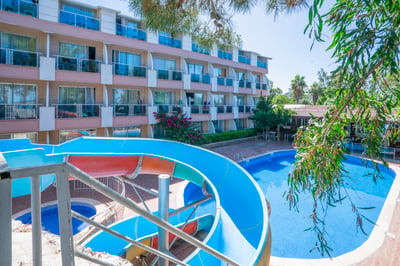 Aperion Beach  Hotel