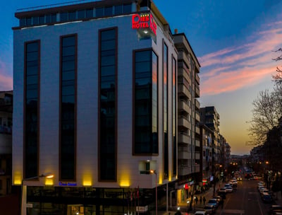 Dies Hotel