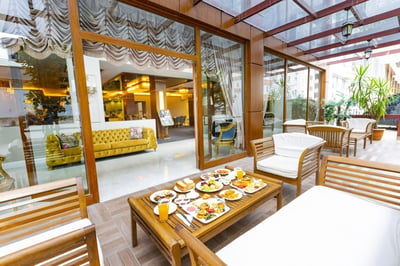 Real King Residence Hotel