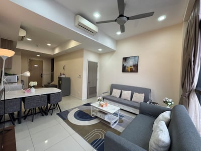 Spacious Duplex Oasis Icon City