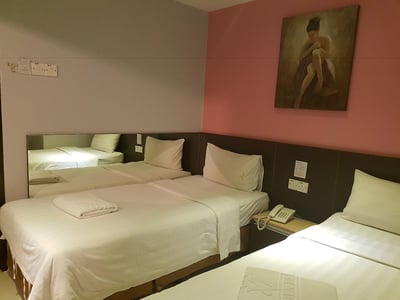 Golden View Puchong Hotel