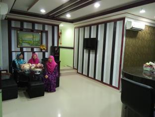 Ezi Hotel Klang(37km Away From Kuala Lumpur)