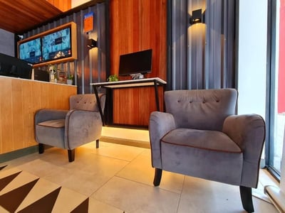 Sovotel Boutique Hotel Usj 9
