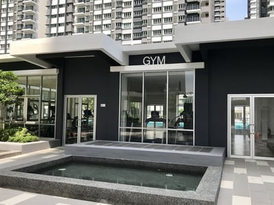 Js Suite At Southville City (no Front Desk Please Contact The Property 5 Days Before Your Arrival)