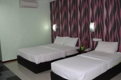 Midtown Villa Hotel