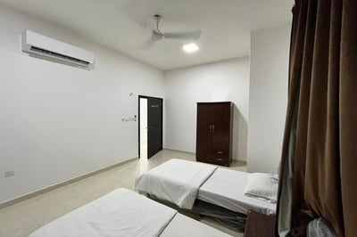 Super Oyo 148 Bin Barakat Hotel(also Known As Oyo 148 Bin Barakat Hotel)