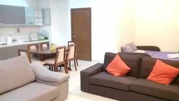 Regalia Suites By Ihost (no Front Desk Please Contact The Property 5 Days Before Your Arrival)