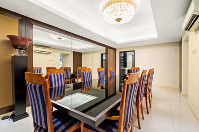 Ubn Apartment 1 (no Front Desk Need To Contact Property 5 Days In Advance)