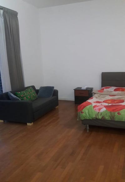 Ns Elegant Dwelling Idaman Residence(no Front Desk Please Contact The Property 5 Days In Advance)