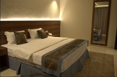 Lamar Hotel