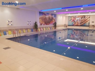 Qaser Al Hamra By Warwick