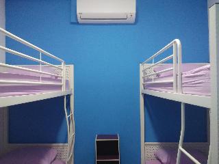 Moon Eleven Hostel Airport Transit Klia