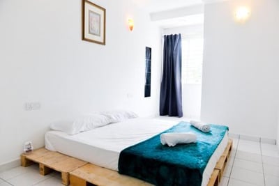 Nineteen Bch Homestay At Bandar Country Homes Rawang (no Front Desk Need To Contact Property 5 Days In Advance)