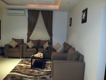 Dorar Darea Al Malqa 1