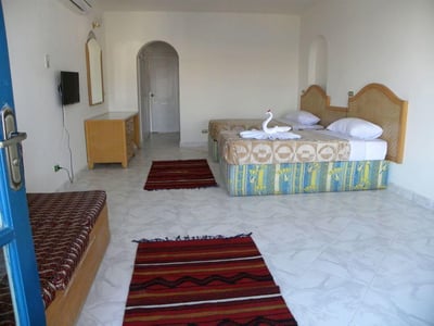 Halomy Hotel