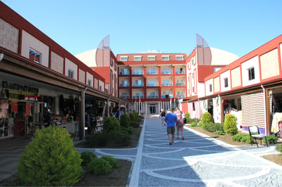 Side West Park Hotel