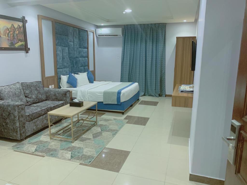 XYZ Hotel Al Yasmin