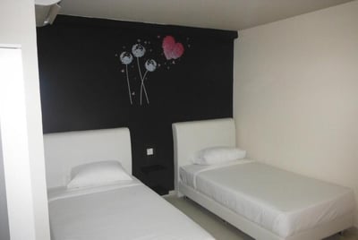 Wonderful Equine Park Hotel