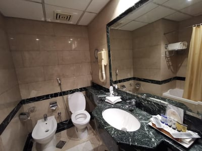 Hotel Al Haram Ijzal (to Make Arrangement For Check In Please Contact The Property At Least 5 Days In Advance)