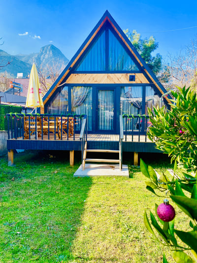 Garden Bungalow