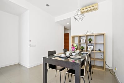 Marc Suites Klcc (no Front Desk Need To Contact Property 5 Days In Advance)