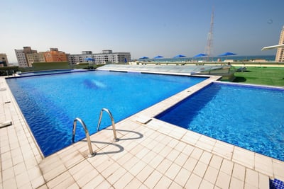 Al Bustan Hotel