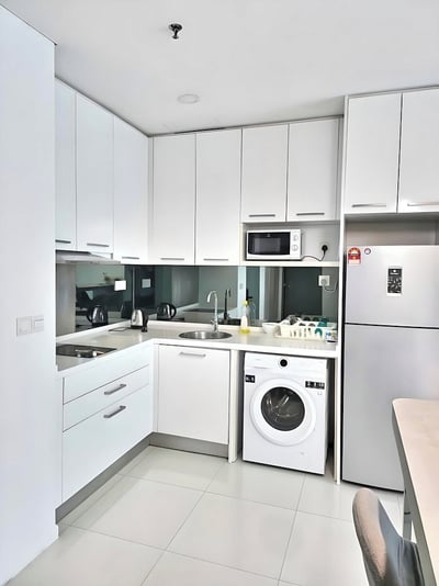 Summer Suites Klcc By Regal Homes