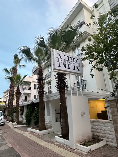 Nfk The House Hotel