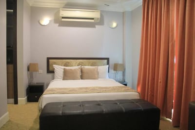 The Regency Scholars Inn