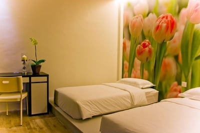 V Garden Hotel