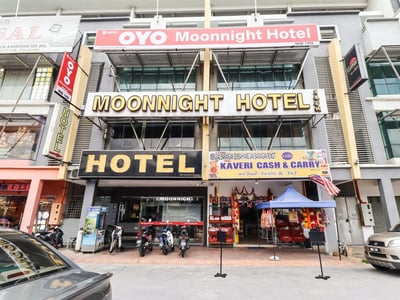 Moon Night Hotel