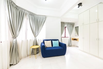 The Forum Condominium By Brassalova 132 (no Front Desk Need To Contact Property 5 Days In Advance)
