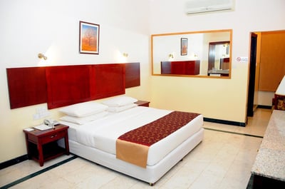 Summersands Hotel (35 Km Away From Muscat)