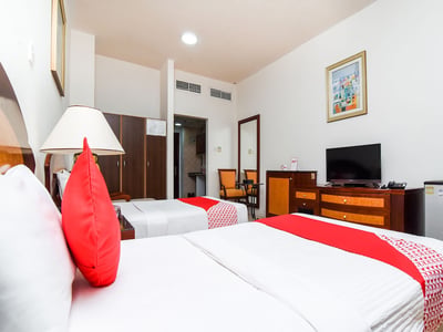 Oyo 247 Host Palace Hotel Apartment