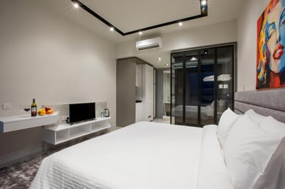 Expressionz Suites By Ihost Global